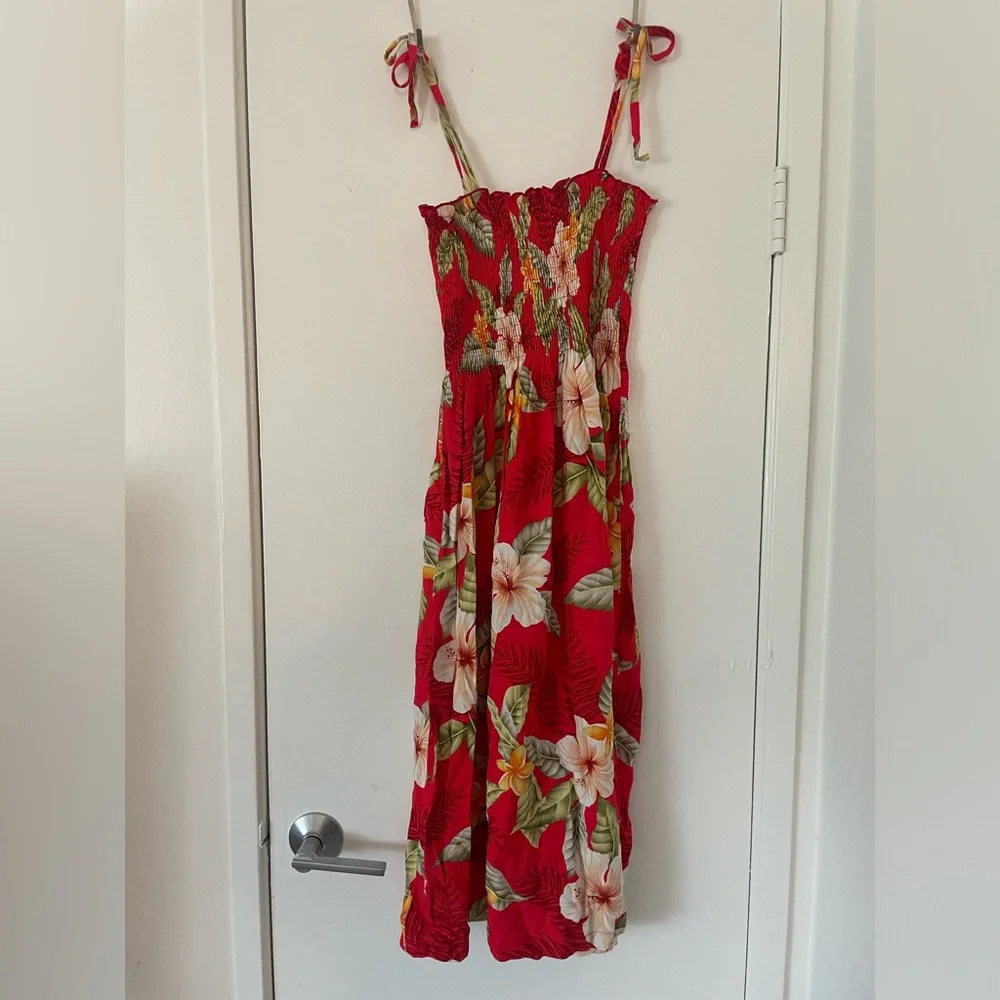 Hawaii Dress - Picture 1 of 3